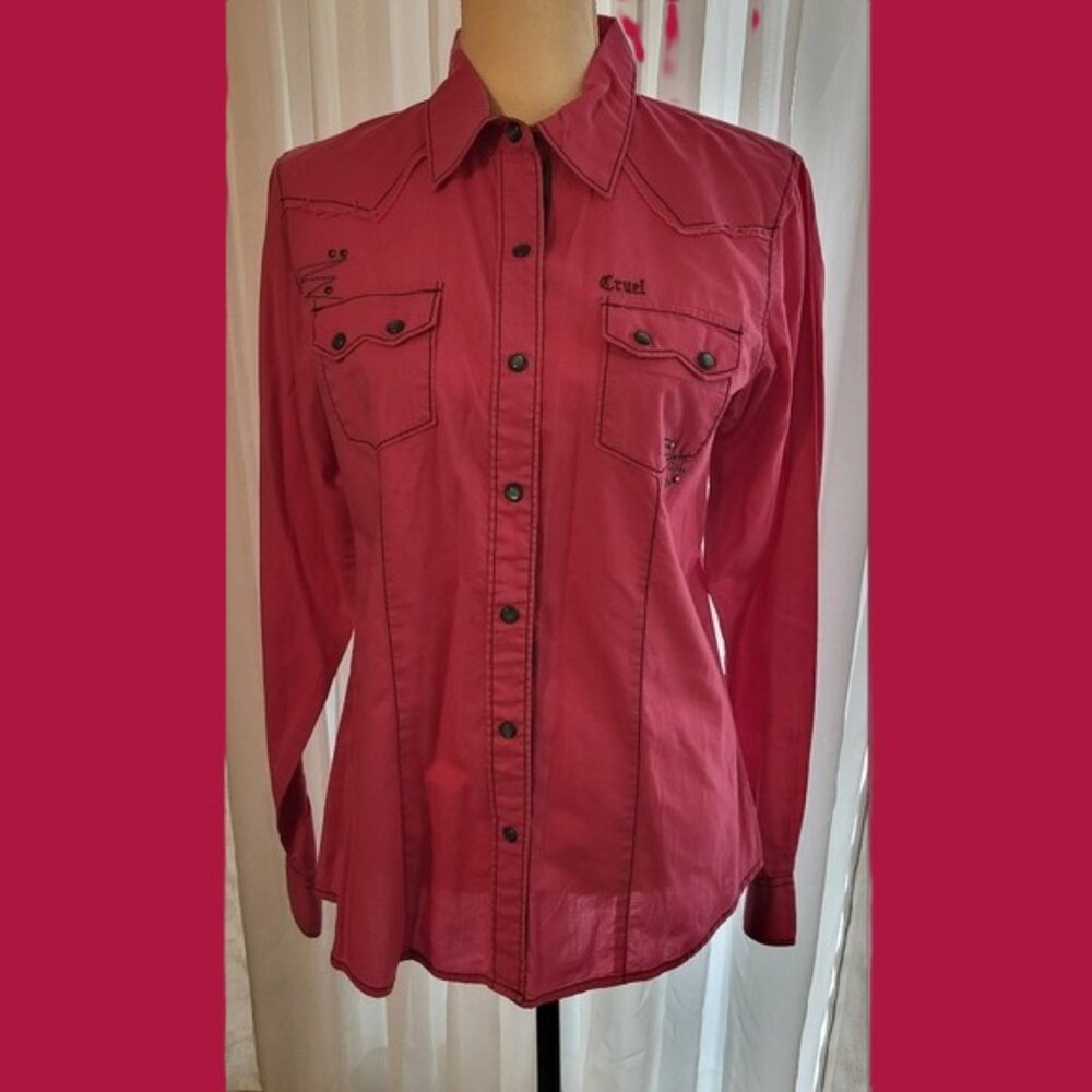 Cruel pink western fitted snap button-down shirt size Large